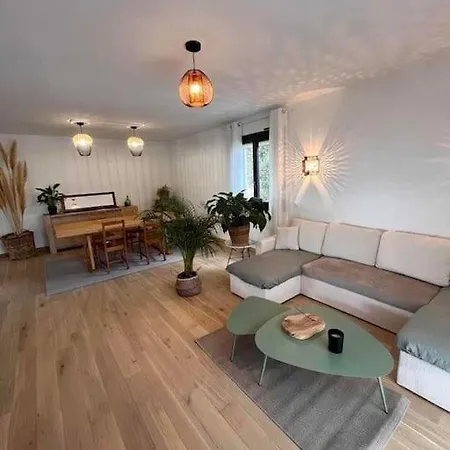 Maison A Deux Pas Des Plages, Jardin, Terrasse, Terrain De Petanque Et Bbq *
